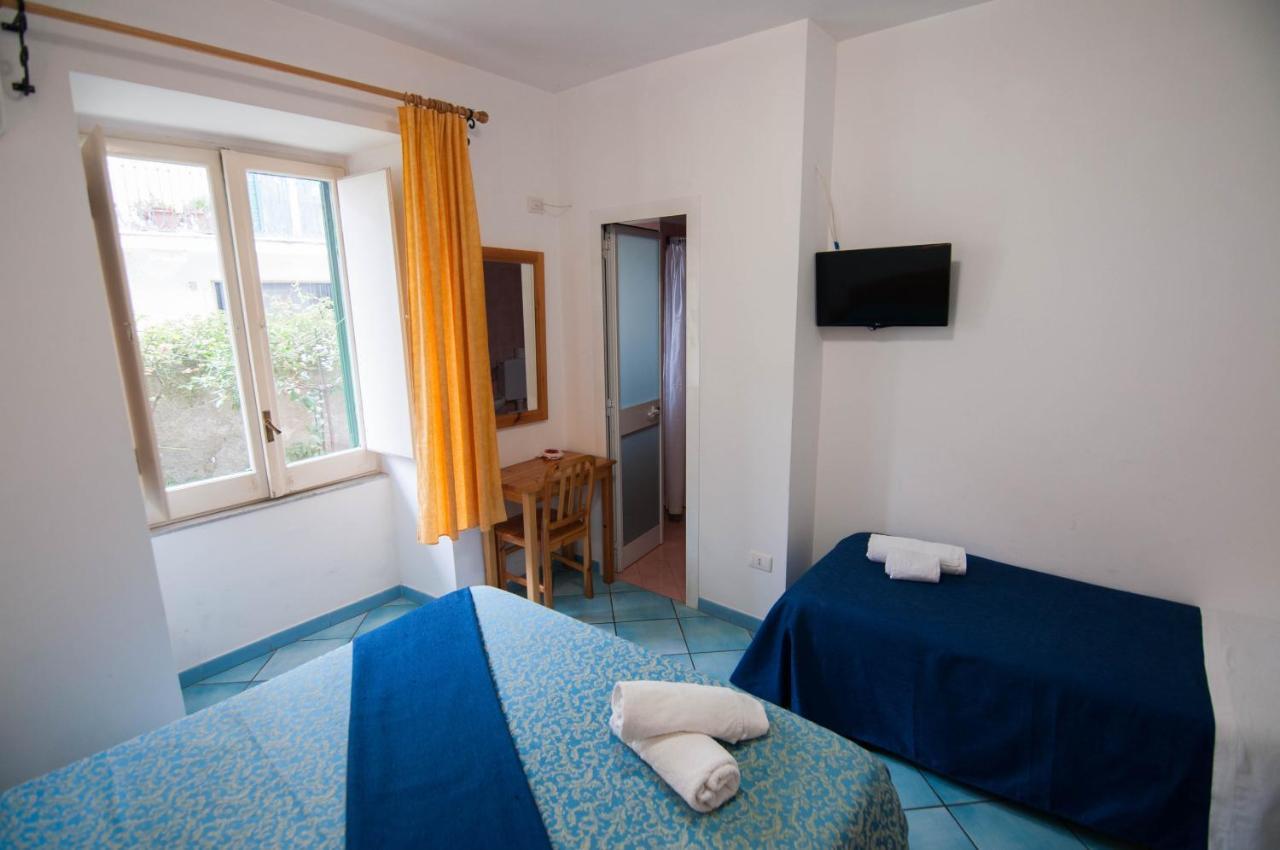 Albergo Macri Ischia Eksteriør billede